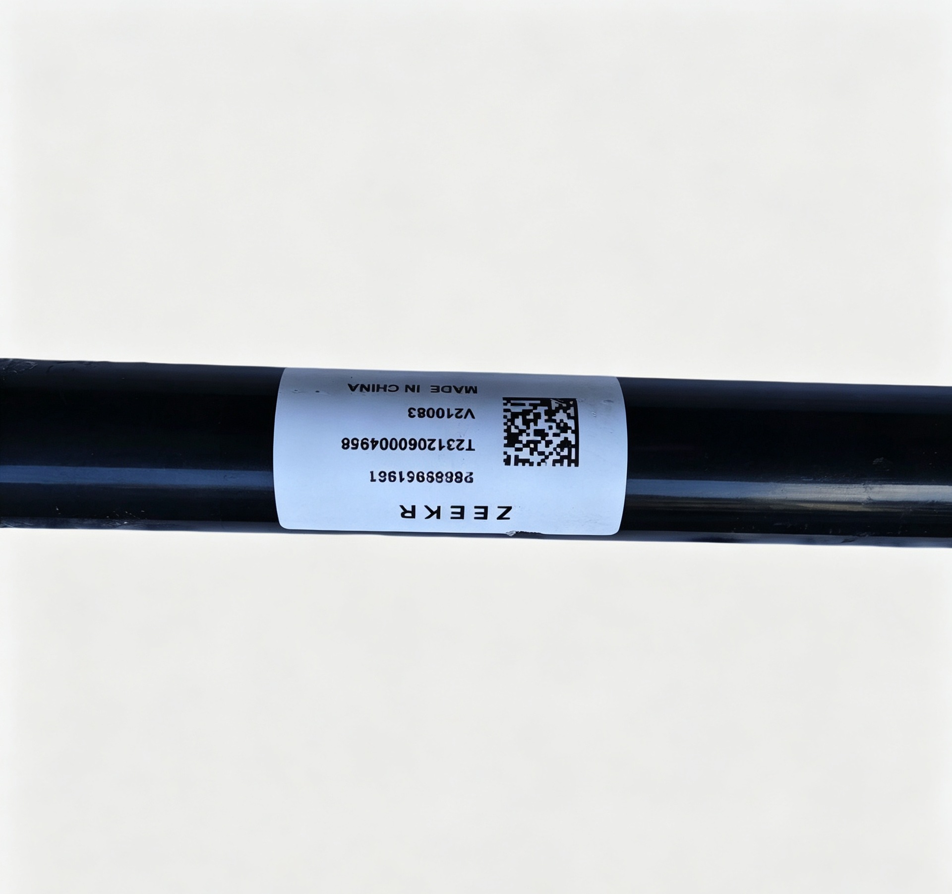 8889951961 is suitable for the rear axle assembly of the Zeekr 001 and Zeekr 009 models