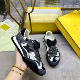 小众厚底老爹鞋女2025新款秋季百搭软底休闲板鞋复古情侣款运动鞋