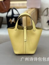 �߰汾ȫ�ֹ�Ϟ���˻@������Ů��ţƤˮͰ�������K��