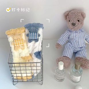 Cartoon bear coral velvet confinement socks for women postpartum autumn and winter thickened home sleep warm maternity floor socks