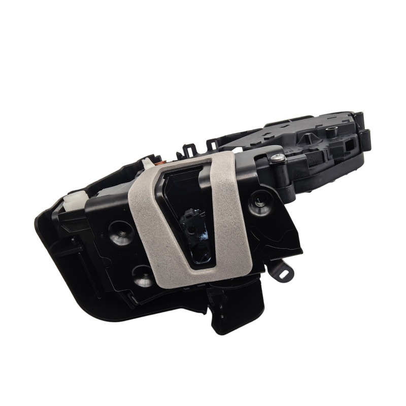 7M2AR21812CD 7S71A219A64AG is suitable for the low-end version of the front door lock mechanism central control lock for the cross-border e-commerce market