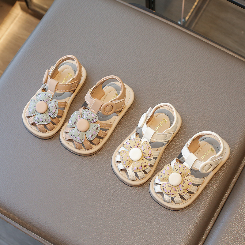 2024 Summer Sandals 0-3 Girls Baby Shoes Soft Sole Non-Slip Learning Walk Sandals Summer Cap Toe Sandals 2 Girls Children Princess Sandals