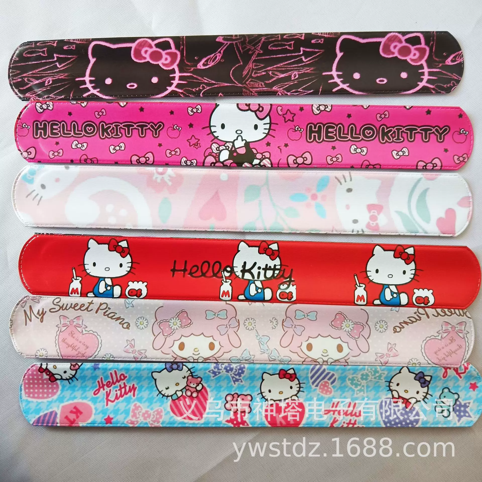 严选Kitty猫跨境啪啪圈儿童卡通动漫三丽鸥拍拍手环玩具套装配件