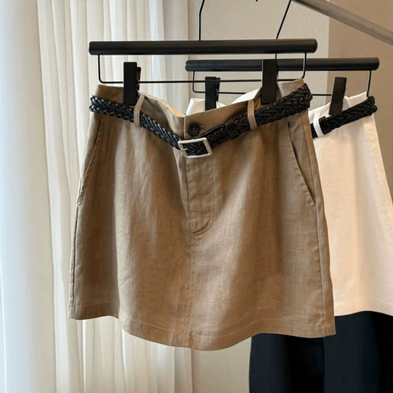 Recommended! Khaki Linen Mini Skirt That Makes You Look Slimmer, Taller, and Longer-Legged, A-Line Anti-Exposure Skirt for Women (with Belt)