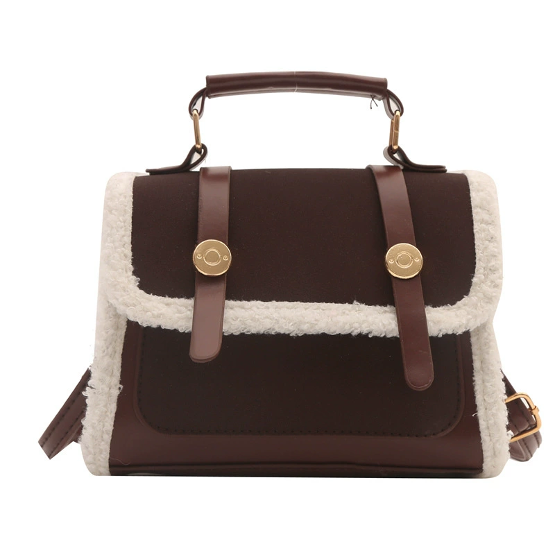 Retro winter capacious one-shoulder bag for leisure