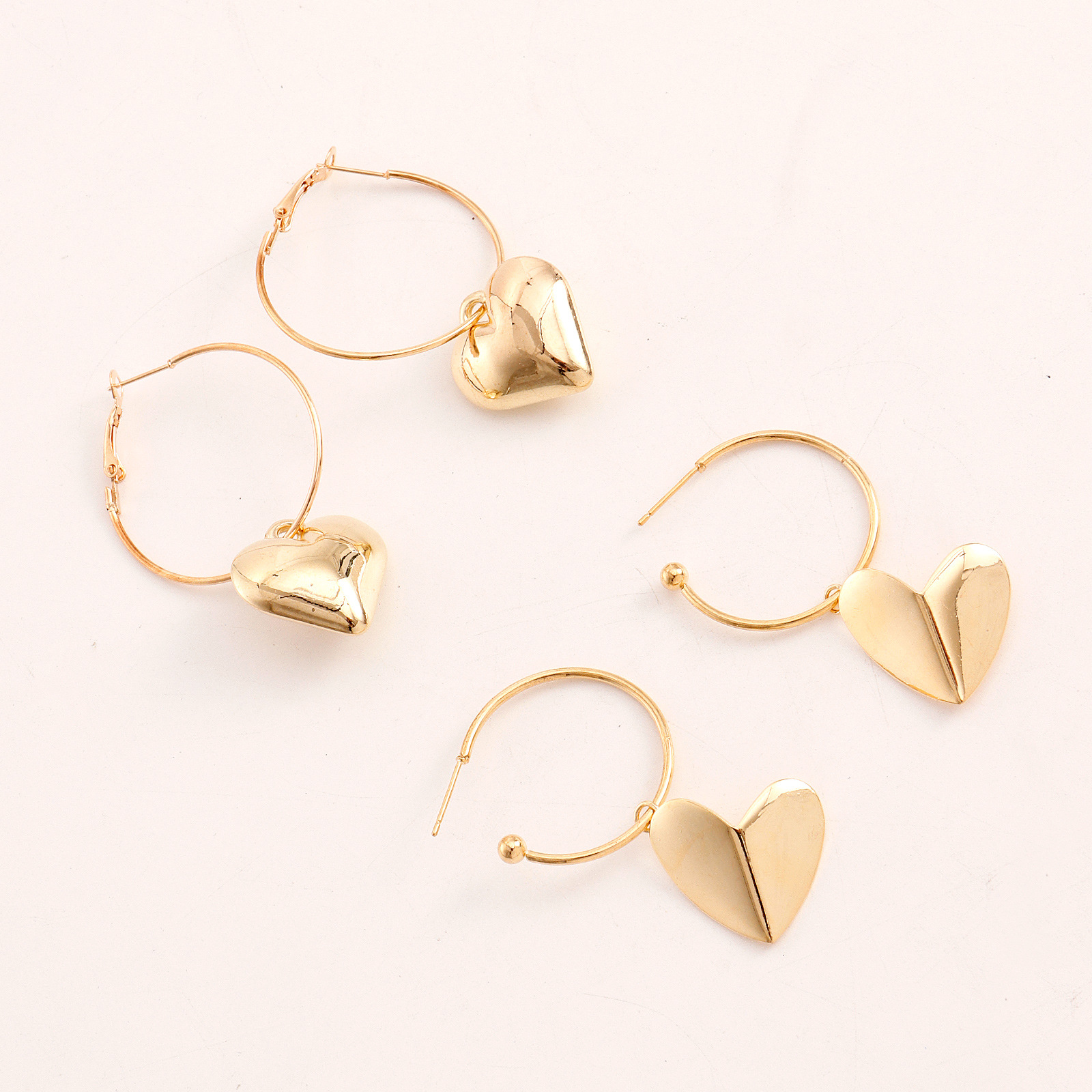 1 Pair Casual Simple Style Heart Shape Plating Alloy Drop Earrings display picture 9