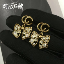 �������f�荺����pG��ĸ�����p�ݕr�и߰汾�żҶ��h�W�t���N��