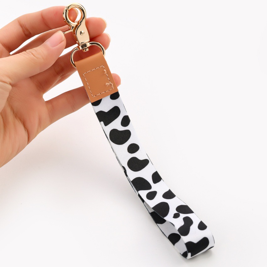 Unisex Gender Simple Style Cow Pattern Leopard Polyester Unisex Keychain