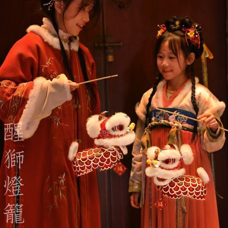 2025 New Mid-Autumn Festival Lion Lantern DIY Material Pack Handmade Portable New Year Lantern Holiday Gift