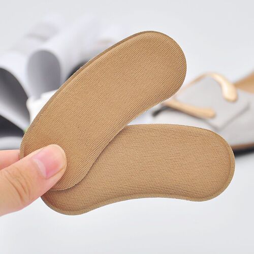 Thickened non-woven fabric anti-wear sponge heel patch, shoe size up half size pad to improve size, one pair