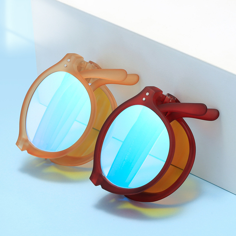 New red-green color blind folding glasses for men and women