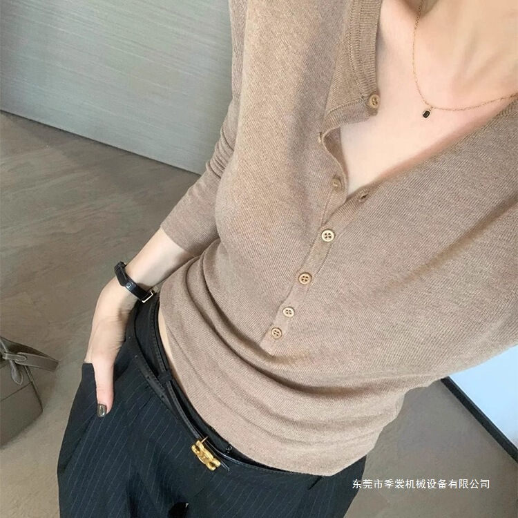 老钱感V领针织打底衫女2025秋季修身内搭羊毛衫复古毛衣上衣|undefined