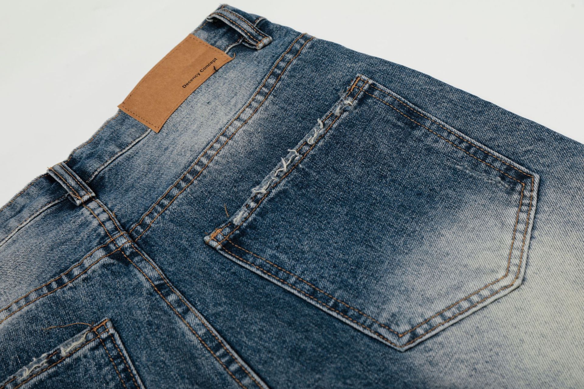 Men's High Street Style Jeans Loose Fit Retro Denim Whisker Texture Washed Feel_viptrois.com