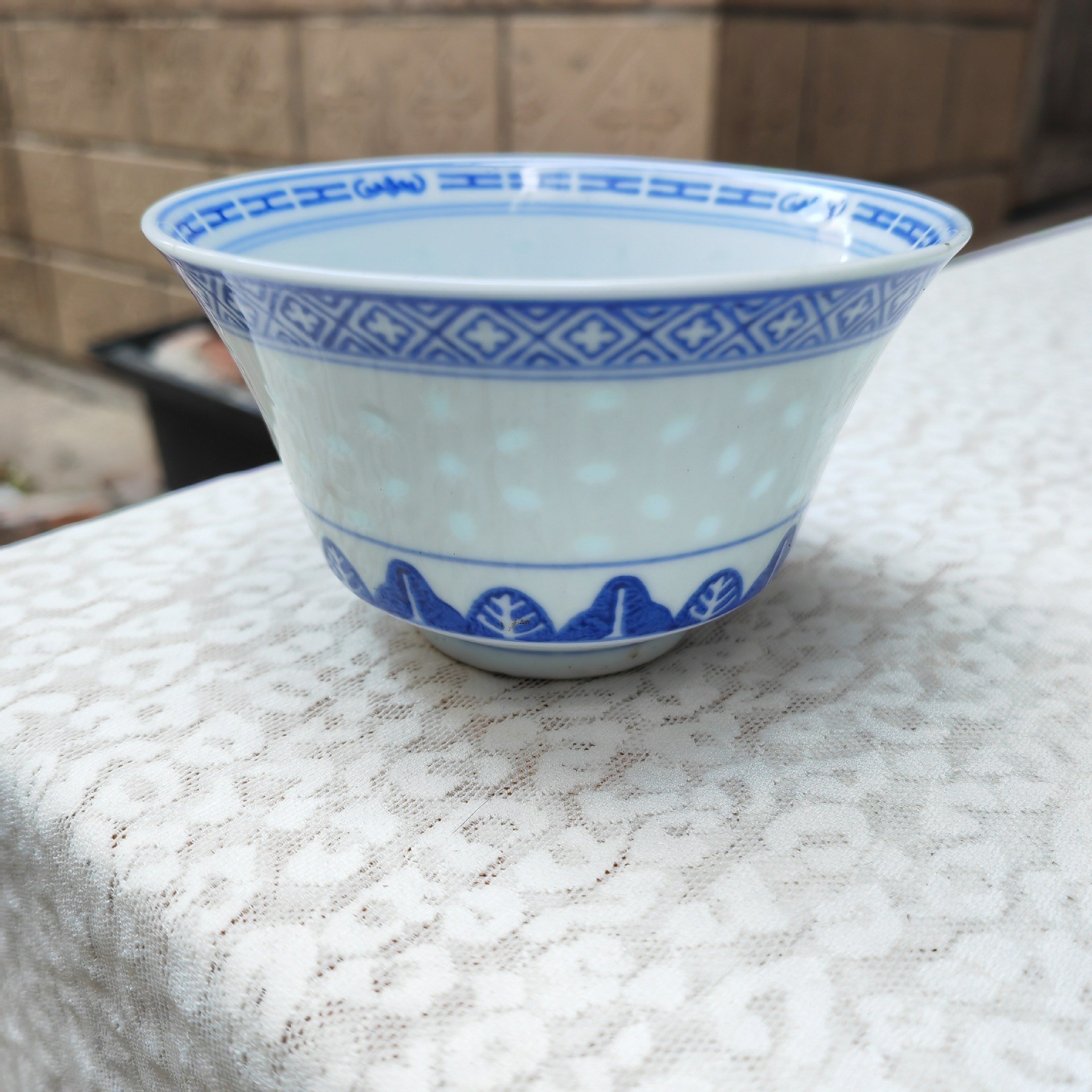 오래된 제품, 구경덕 차 그릇, 절묘한 눈 세라믹 찻잔, 붉은색 그리운 수제 도자기, 골동품 장식품