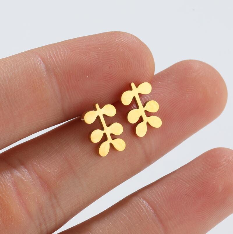 Simple Style Leaf Titanium Steel Ear Studs Plating No Inlaid Stainless Steel Earrings