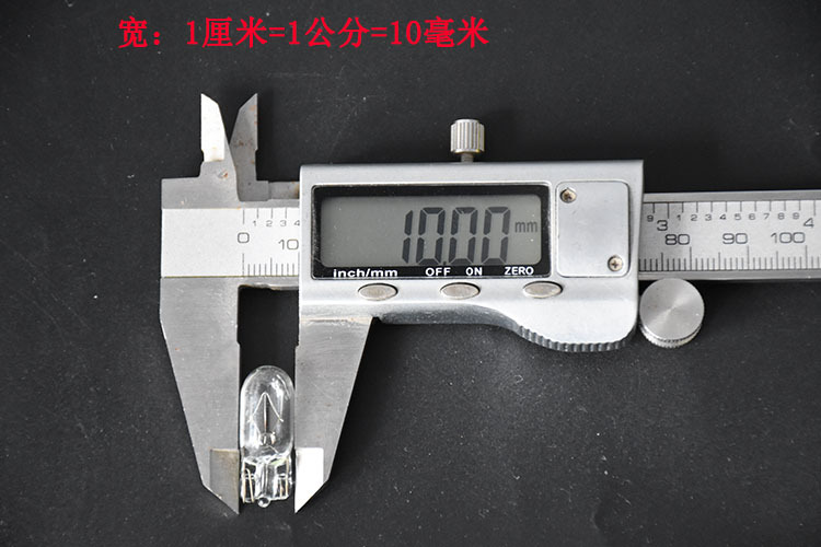 24V 5W Instrument Panel Light, License Plate Light Bulb