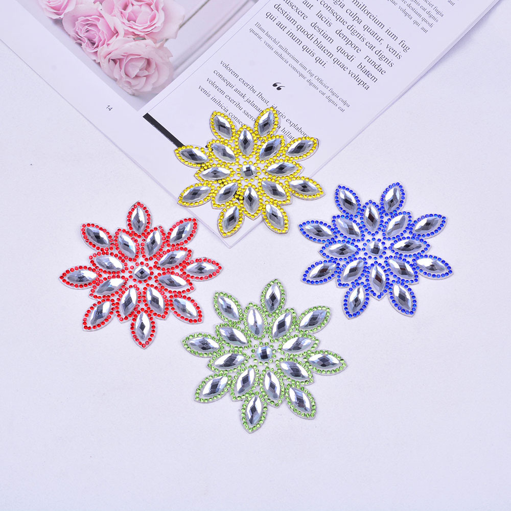 (2개) 여자 새로운 열전달 라인스톤 천 스티커 창조적 인 눈송이 모양 패치 의상 모자 스카프 장식 천 스티커