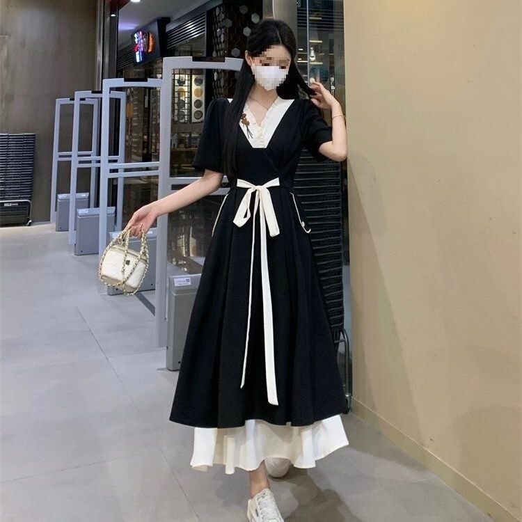 Lace-up short-sleeve dress, versatile and popular for commuting, autumn style, waist-cinching, simple and figure-flattering long dress 2026 Lace-up short-sleeve dress, versatile and popular for commuting, autumn style, waist-cinching, simple and figure-flattering long dress 2026