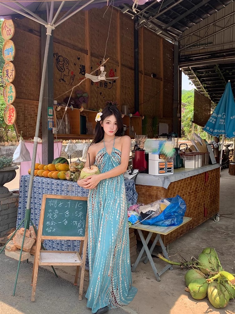 Xishuangbanna Thailand Retro Bohemian Halter Sling dress Women's Sexy Backless Seaside Holiday Dress 3