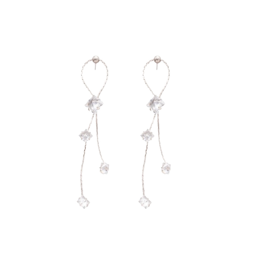 Aguja de plata, circón, estrella, borla, pendientes de lujo ligero, pendientes de alta gama, moda personalizada, pendientes de todo fósforo, sentido del diseño, nicho