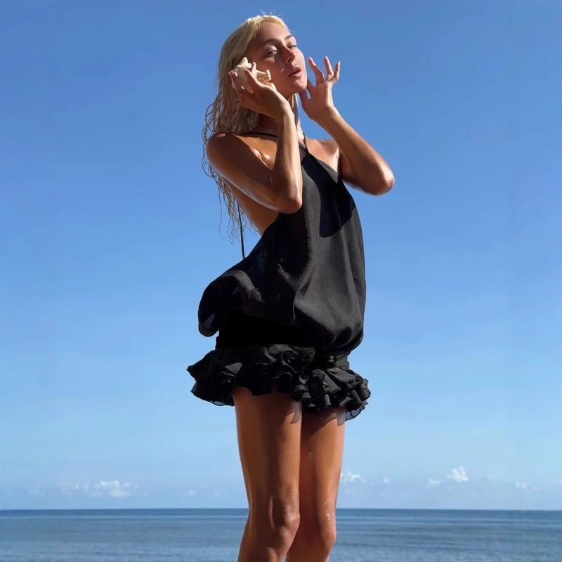 European and American Style Summer New Fashion Temperament Suspender Dress Women's Sexy Backless Short Skirt Seaside