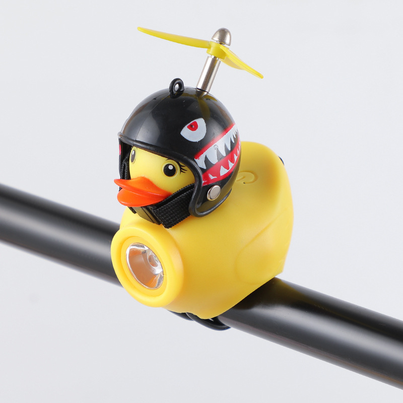 검은 상어 오리 빛