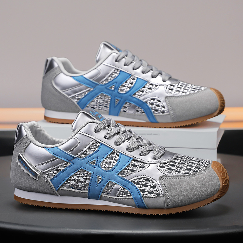 2025 primavera y verano nuevos zapatos de entrenamiento de cuero para hombres zapatos deportivos casuales transpirables de malla gruesa image 1