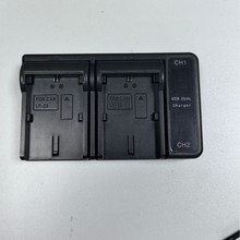 厂家直销USB-C口数码管显示相机双路充电器适用于佳能LP-E6