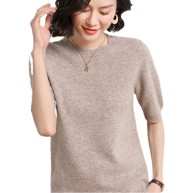 2025 Spring and Summer New Style Knitted Short-Sleeved Women's Round Neck Bottoming Knitted Pullover Half-Sleeved Sweater Loose Bottoming Sweater