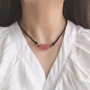 Natural Strawberry Crystal Pixiu Necklace Women's Clavicle Chain Pendant Bracelet Bring in Wealth and Treasure Peach Blossom Internet Celebrity Ins Niche Forest Series