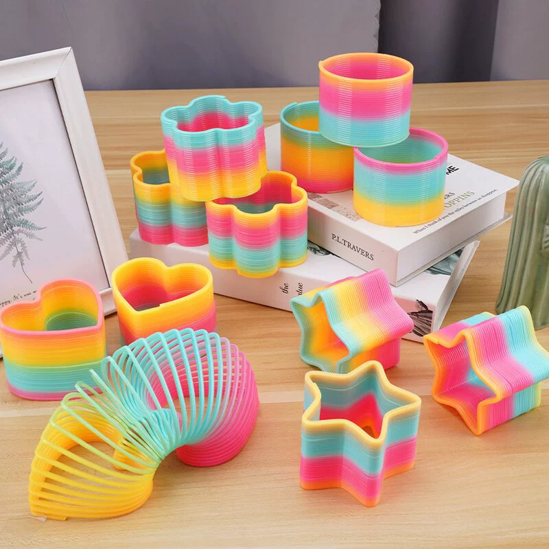 Большой Slinky, мультяшная игрушка