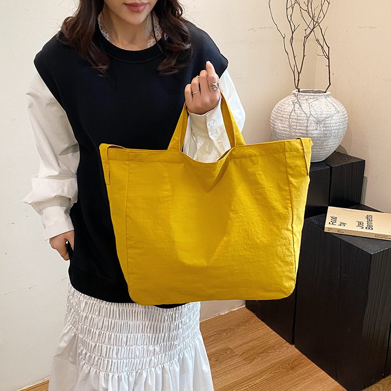 Early autumn new tote bag for women, large-capacity commuter shoulder bag, fashionable, simple, versatile handbag for work Early autumn new tote bag for women, large-capacity commuter shoulder bag, fashionable, simple, versatile handbag for work
