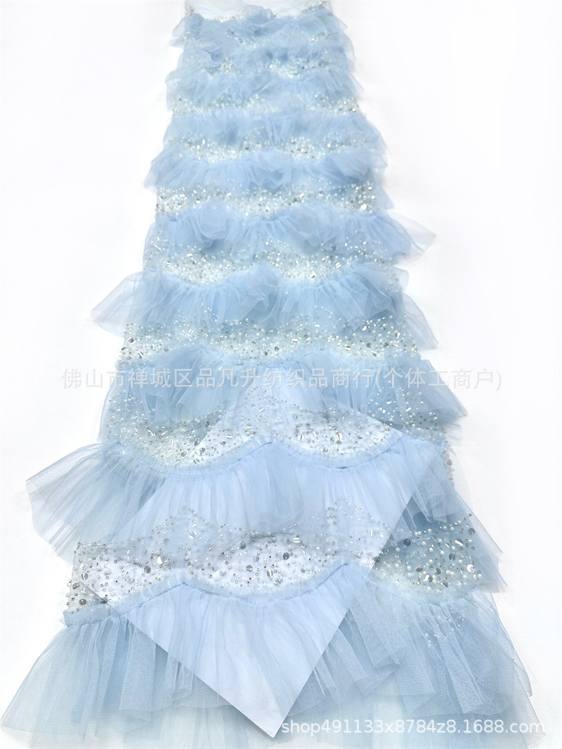 Falda de pastel laminada hecha a mano hilo de malla de perlas ligero lujoso vestido de aire de hadas de estilo de moda alta tela de vestido