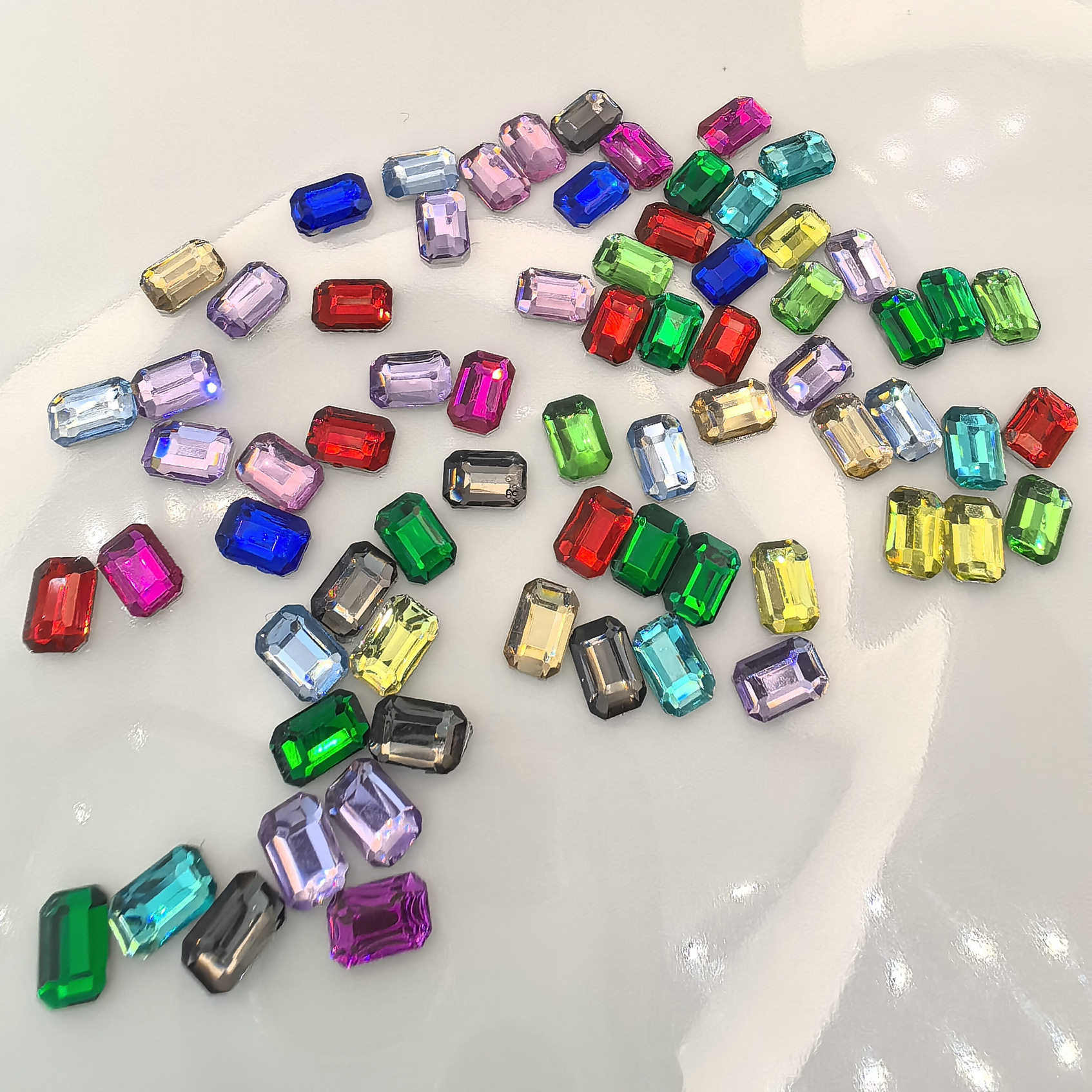 5.4.004,八角方钻超闪白色透明平底异形钻长方形钻指甲树