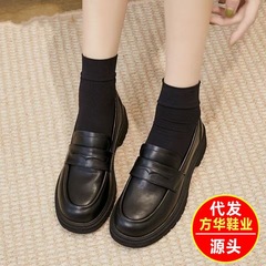 2025春秋季新款厚底舒适小皮鞋女款英伦风复古黑色乐福鞋软皮单鞋
