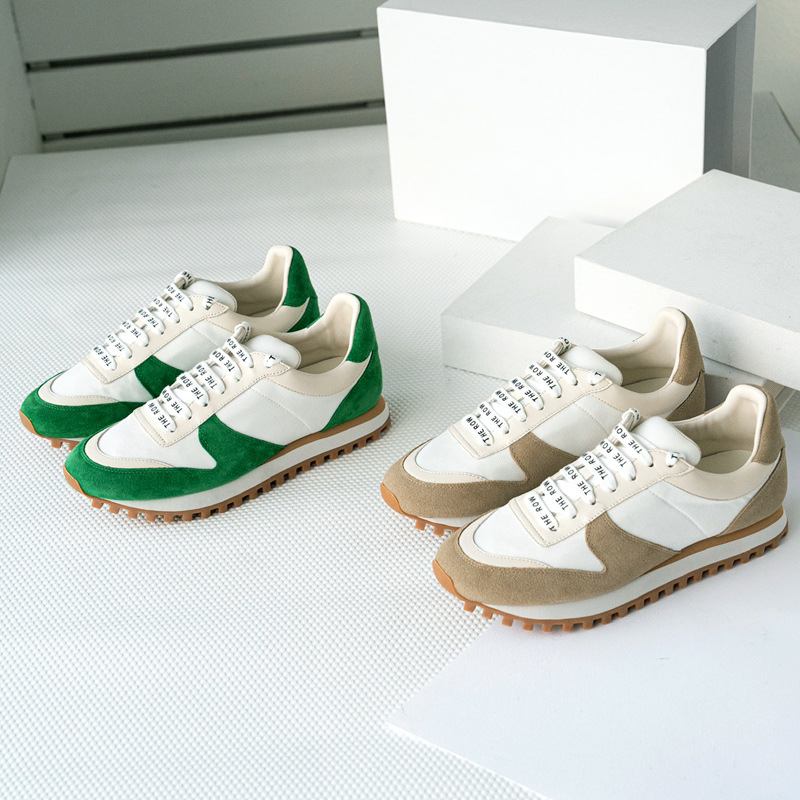 Exclusive sports casual footwear for leisure