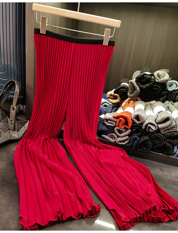 Quần culottes nữ ống rộng cạp cao, chất liệu mỏng nhẹ, phong cách xếp ly phối màu, form suông rộng thoải mái — màu đen, màu trắng, màu xanh đậm, xanh lá cây chi tiết 18