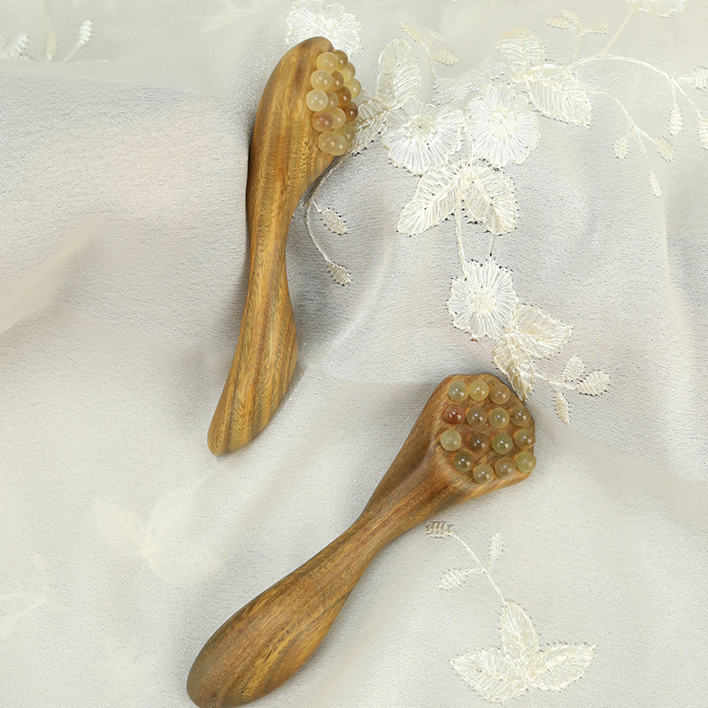 Natural Green Sandalwood Ruyi Eye Massager, Ram Horn Facial Massager, Facial Massager, Acupressure Point Pen, Women's Skincare