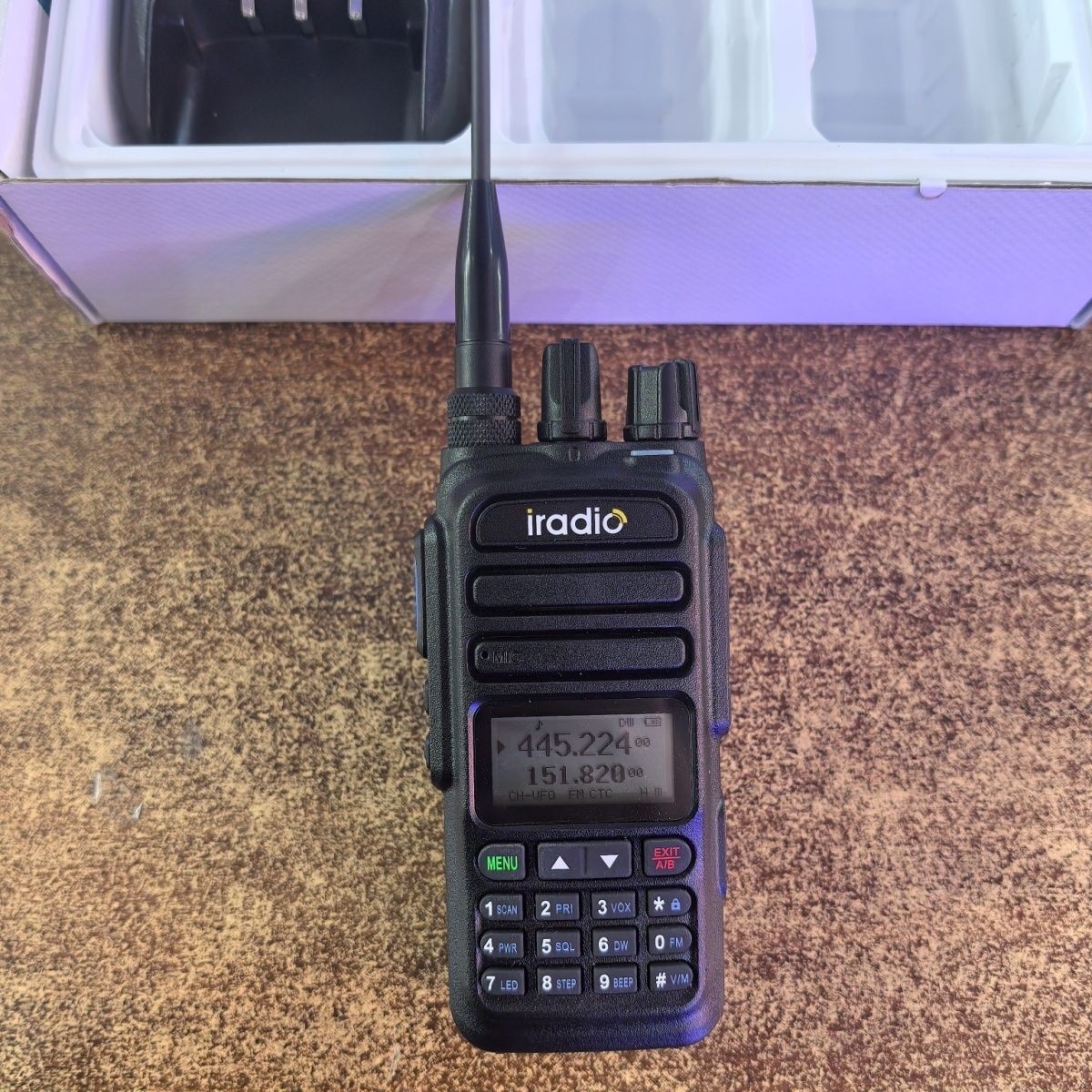 Addio UV - 83 intercomunicación de un botón para la sección aérea de alta frecuencia de alta frecuencia marina de simulación de mano de viaje autónomo