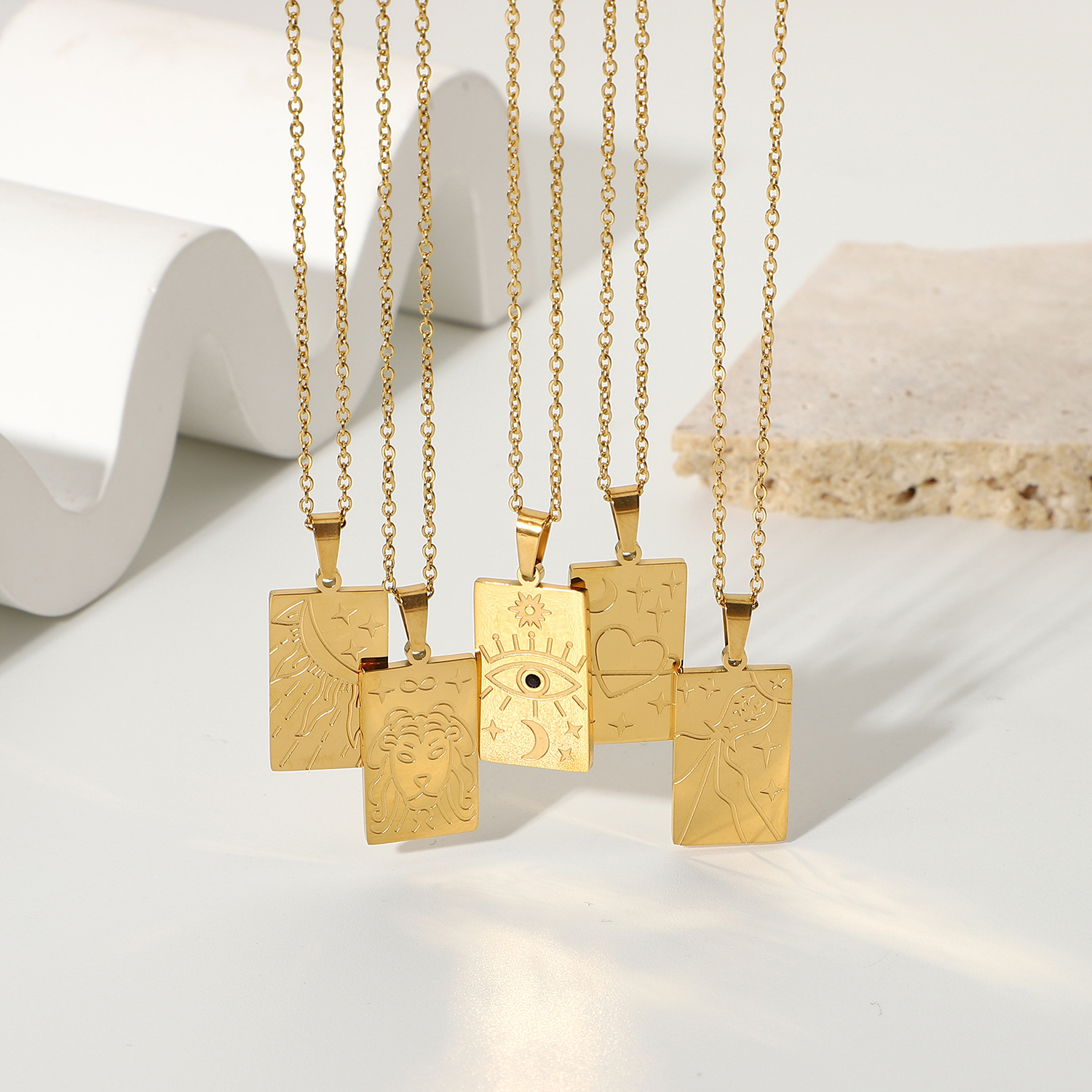 Simple Style Geometric Stainless Steel Plating Gold Plated Necklace display picture 12