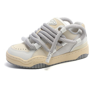 Japanese Style Dirty Braid Original Design New Sports Skateboard White Bread Shoes Retro Couple Casual All-match Sneakers Trendy