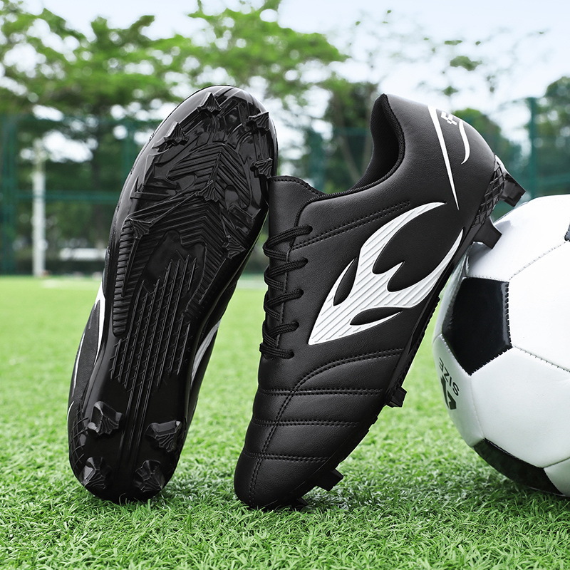 Zapatos de fútbol personalizados para hombres adultos zapatos de fútbol juveniles TF zapatos de entrenamiento de clavos AG clavos comerciales internacionales transfronterizos