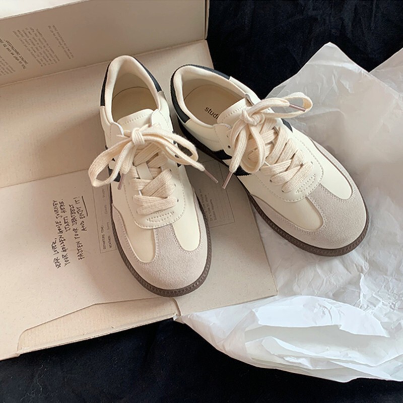 Women's Casual Sneakers 2024 Autumn Versatile White Shoes Flat Trainers