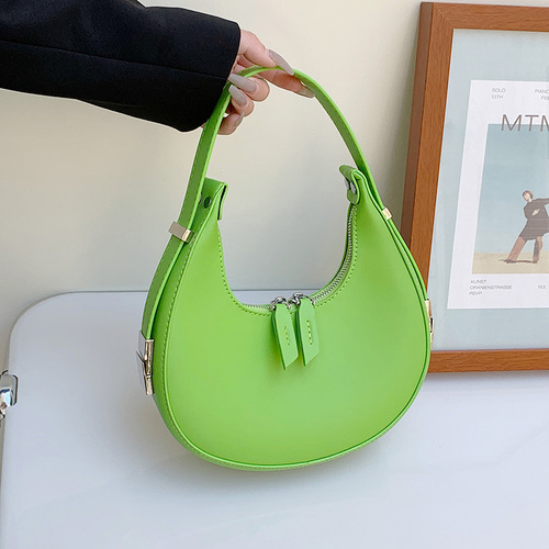 Popular bags for women  new Korean style fashion solid color retro single shoulder armpit bag simple western style hand bag