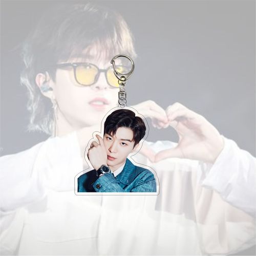 Layer Acrylic Keychain Fan Chengcheng Pendant Celebrity Merchandise Independent Packaging Gift Stand Decor