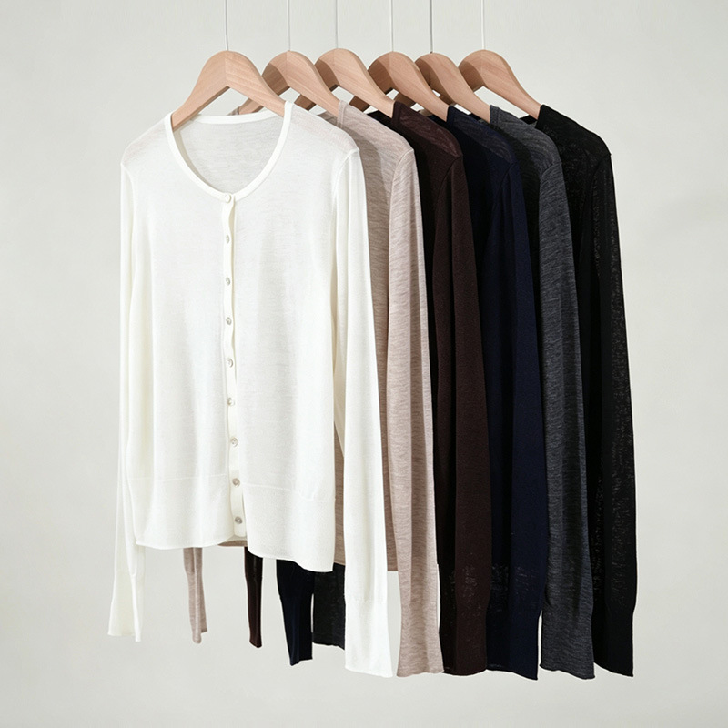 200-count ultra-fine water-soluble wool cardigan for women, spring and autumn thin semi-transparent round-neck long-sleeve knitted jacket, air-conditioning shirt 200-count ultra-fine water-soluble wool cardigan for women, spring and autumn thin semi-transparent round-neck long-sleeve knitted jacket, air-conditioning shirt