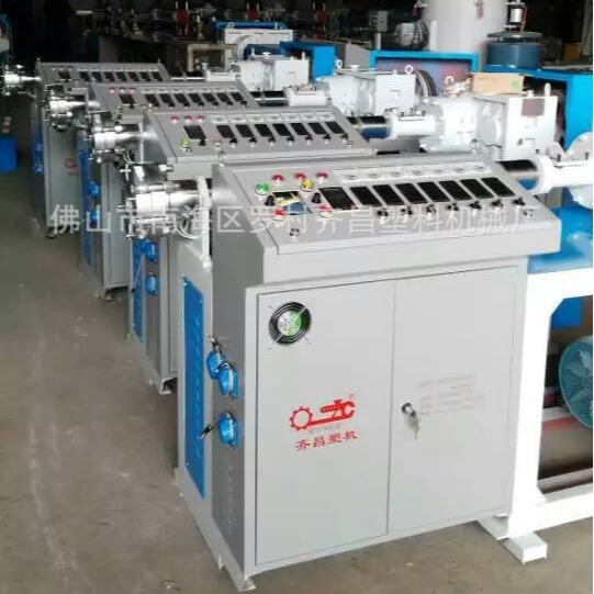 供应塑料挤出设备