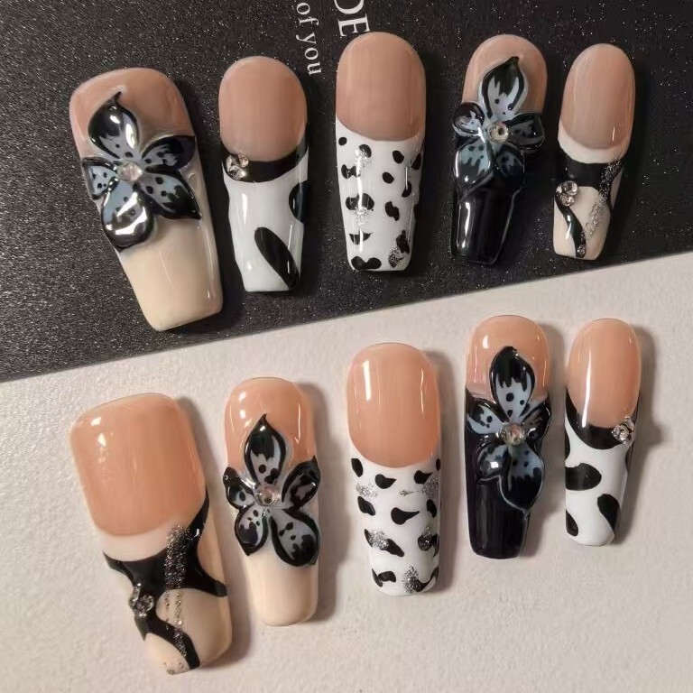 TW European and American style Y2K Devil's Flower Press-On Nails Cow Pattern French Hand-Painted Carved Spicy Girl Nail Stickers TW European and American style Y2K Devil's Flower Press-On Nails Cow Pattern French Hand-Painted Carved Spicy Girl Nail Stickers