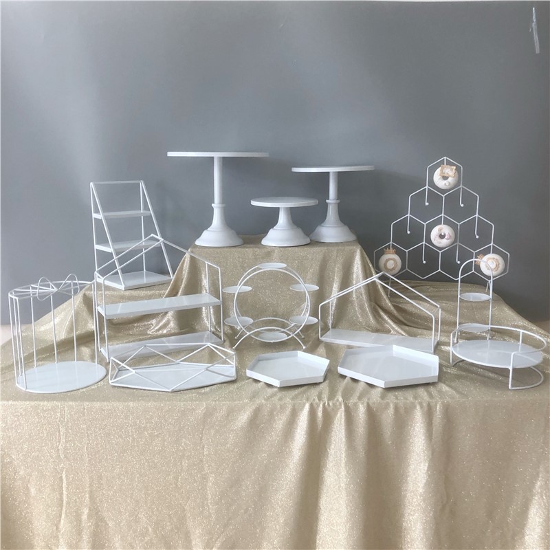 Decoración de hierro forjado blanco estante de exhibición bandeja de pastel estilo europeo estante de té de la tarde estante de refrigeración de comida fría estante de almacenamiento
