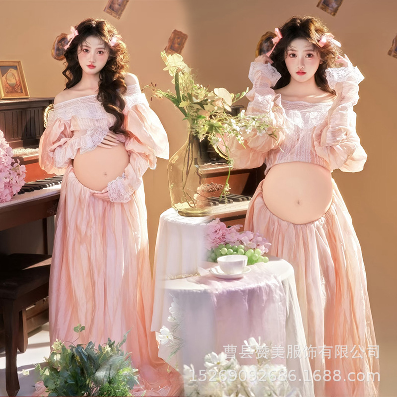 影楼の新型の早春の小清新な妊婦は服を撮影します。